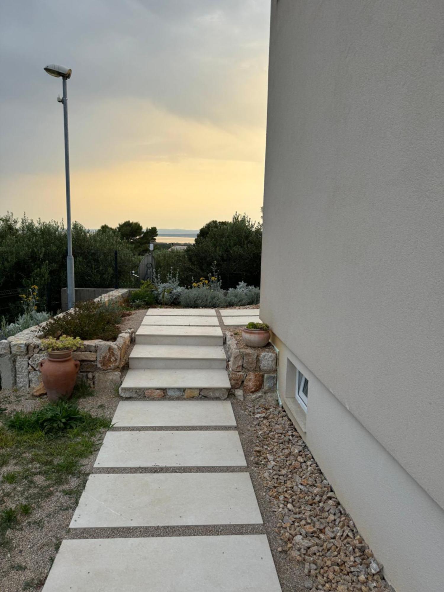 Twenty-Punat Apartments Exterior photo